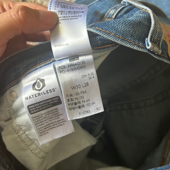 Levi’s Wedgie Straight - Picture 8 of 9